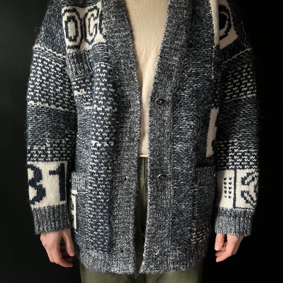 Chanel Logo Cardigan - Picture 4 of 6